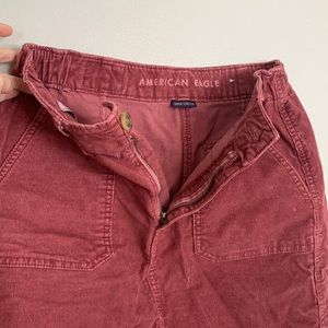 american eagle skirt // maroon red ish